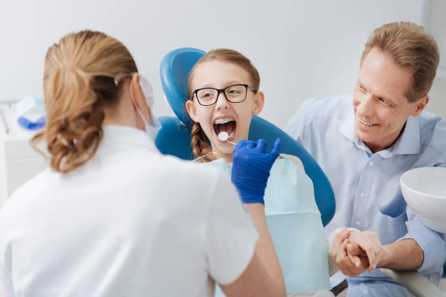 Why Families Benefit From Choosing Dentists Who Offer Cosmetic Services Choosing Dentists